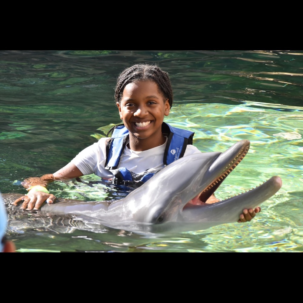 Meet your Posher, Jamie